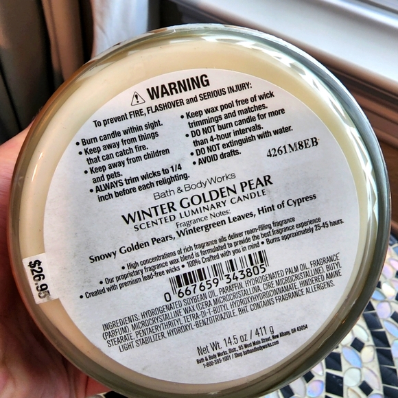 Bath & Body Works Winter Golden Pear 3-Wick Candle - Picture 4 of 4